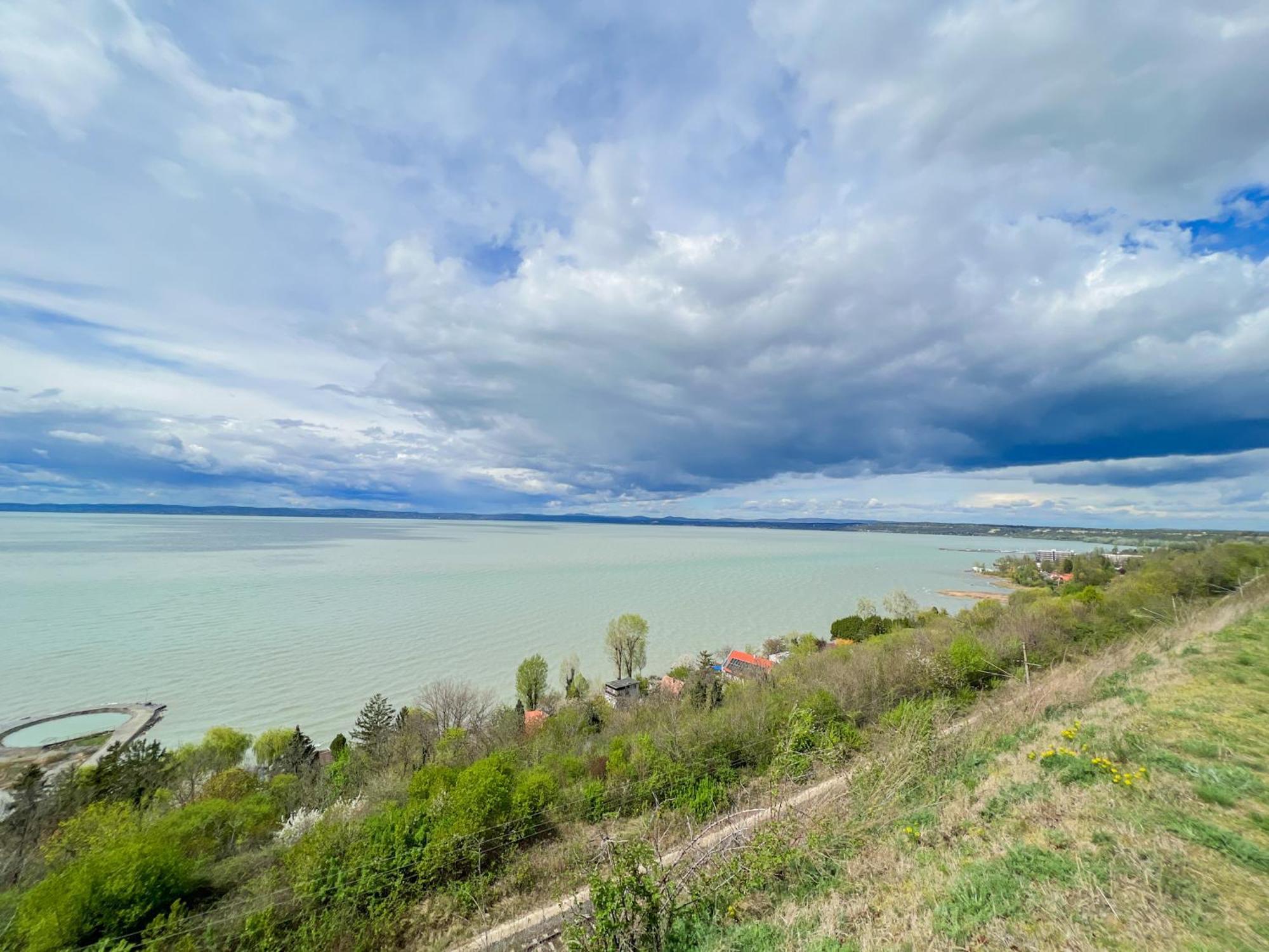 Mihi Apartman Balatonvilágos エクステリア 写真